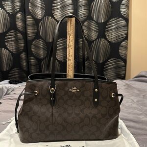 Coach shoulder bag